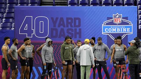 Tom Brady Beats His 40 Yard Dash Time From Nfl Combine Nbc Sports Boston