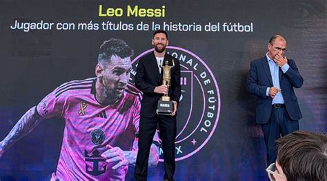 El premio que recibió Lionel Messi por ser el jugador con más títulos