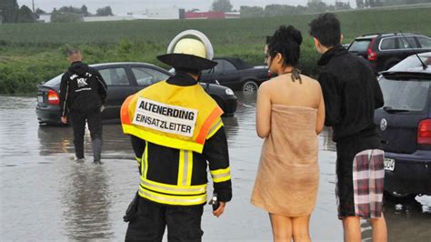 B Se Berraschung In Erding Thermen Parkplatz Berflutet Besucher Sauer