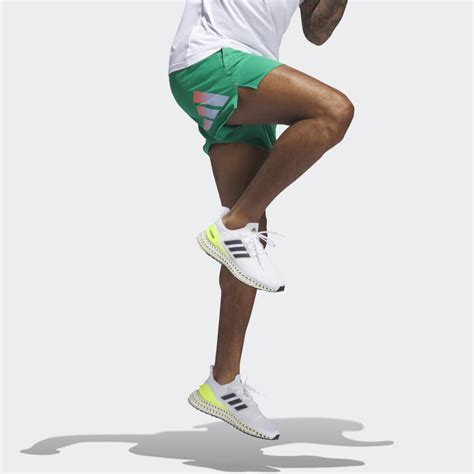 Men's Clothing - Run Icons 3 Bar Logo Shorts - Green | adidas Kuwait