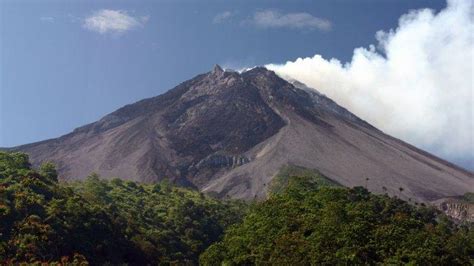 Cerita Penyandang Disabilitas Yang Taklukan Merapi Sumbar Butuh Waktu