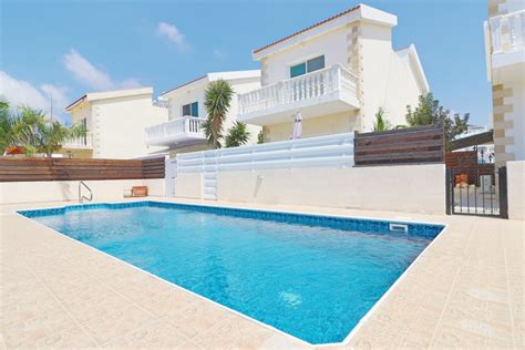 Detached Villa For Sale In Peyia Pafos Sun