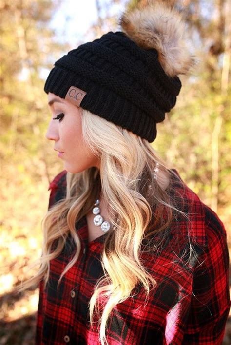 15 Cute Hairstyles That Work With A Beanie Styleoholic