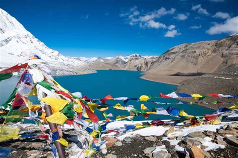 Annapurna Circuit Trek With Tilicho Lake 15 Days Include Poonhill