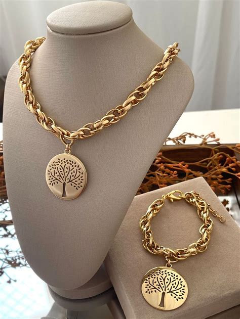 Conjunto semi joia colar e pulseira arvore vazada corrente trançada