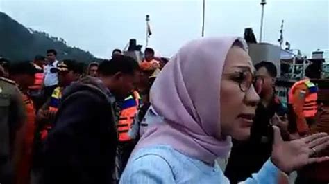 Pengangkatan Kapal KM Sinar Bangun Di Danau Toba Dihentikan Ratna