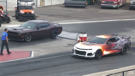 Hp Dodge Challenger Drags Hp Chevy Camaro Zl Are The Gaps