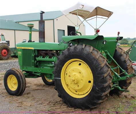 John Deere Tractor In Mclouth Ks Item H Sold Purple Wave