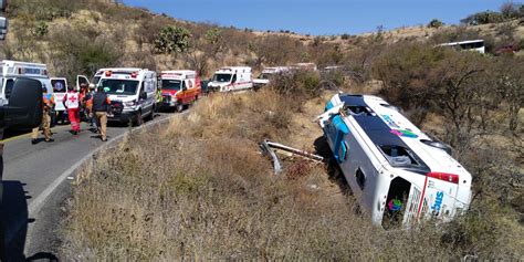 Accidente De Camión Unebus En La Guanajuato Dolores Hidalgo