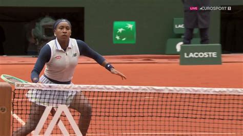 French Open Coco Gauff Brushes Aside Elisabetta Cocciaretto To Move