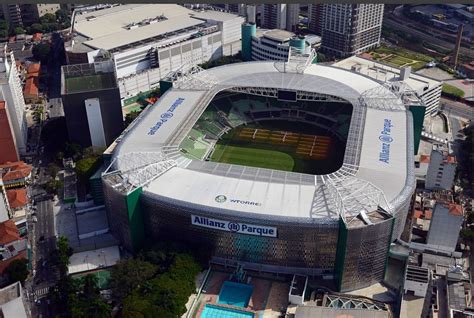 Goleiro Do Boca Ironiza Palmeiras Por Campo Artificial Gramado