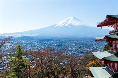 Premium Photo | Chureito pagoda and mount fuji