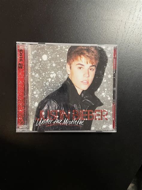 Justin Bieber Under The Mistletoe Deluxe Edition