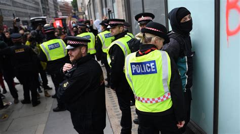 Protestas en Londres y Berlín por muerte de George Floyd dejan más de