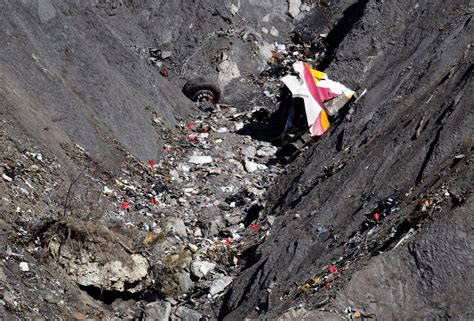 Wreckage Of Germanwings Flight 9525 Photos Rescue Teams Reach Germanwings Crash Site In