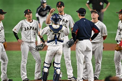 「韓国には“決起集会“がなかった」ダル同僚が羨ましがった“侍ジャパンの団結“帰国後は強烈バッシング、空港はまるで謝罪会見（2／4） 侍