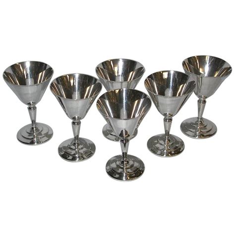 Set Of 6 Silver Plated Art Deco Cocktail Cups Dated Circa 1930 Mappin And Webb At 1stdibs