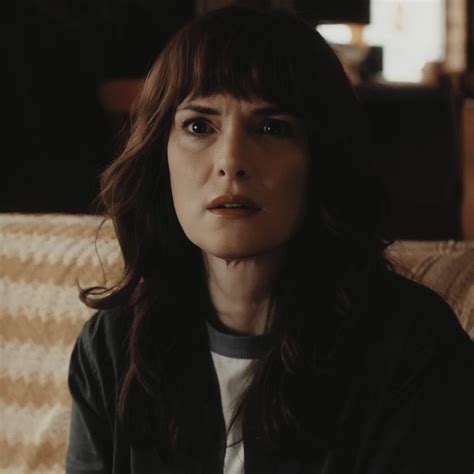 Joyce Byers Icons Joyce Stranger Things Winona Forever Joyce Byers