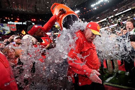 Super Bowl live updates: Kansas City Chiefs beat San Francisco 49ers | CNN