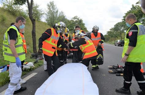 Val D Oise Un Cycliste Et Un Motard Gri Vement Bless S Dans Deux