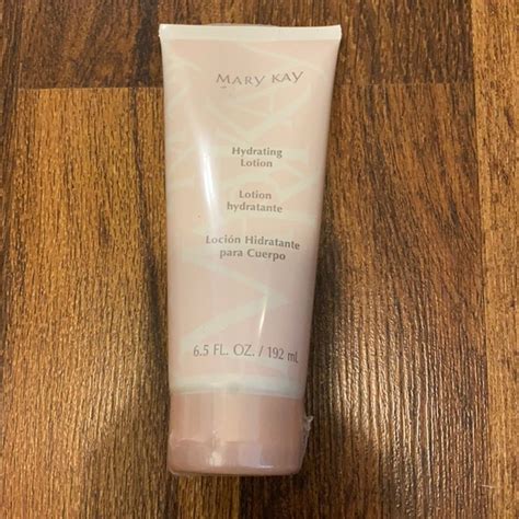 Mary Kay Bath Body Mary Kay Hydrating Lotion Poshmark