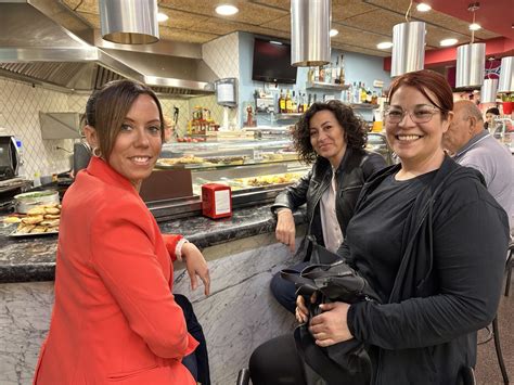 Marta Farrés on Twitter Avui hem visitat el mercat de la Creu Alta