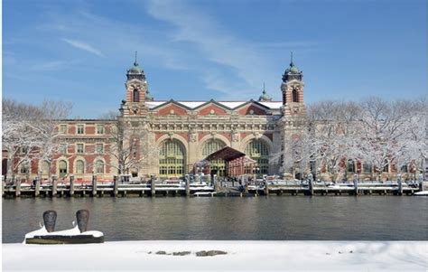 Operating Hours And Seasons Ellis Island Part Of Statue Of Liberty