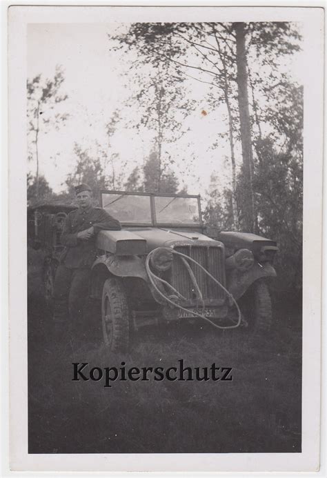 Foto Wk Russland Wehrmacht Soldat Mit Halbkette Sd Kfz In B