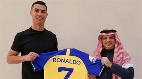 Resmi Pindah Ke Al Nassr Cristiano Ronaldo Akhiri Era Keemasannya