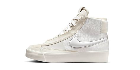 Nike Blazer Mid Victory Summit White White Phantom Light Cream First