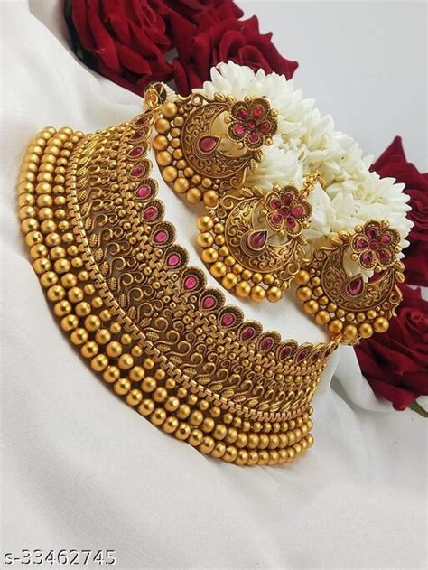 Handcrafted Artificial Maharashtrian Pearl Gold Plated Wedding Choker ...