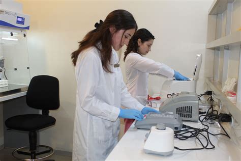 Instituto de Parasitología implementa Laboratorio de biología molecular