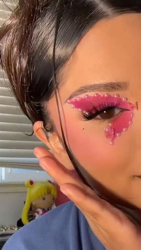 Halloween Makeup Idea Cute Halloween Makeup Butterfly Makeup Pink Makeup Halloween Cute