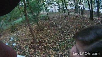 Mamada por dinero en efectivo y follada en público XVIDEOS