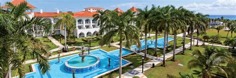 Riu Hotels in Playa Get Makeover | TravelAge West