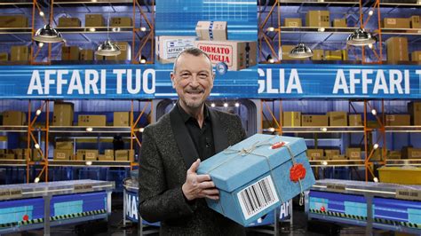 Affari Tuoi Formato Famiglia Il Game Show Di Rai Ritorna In Access