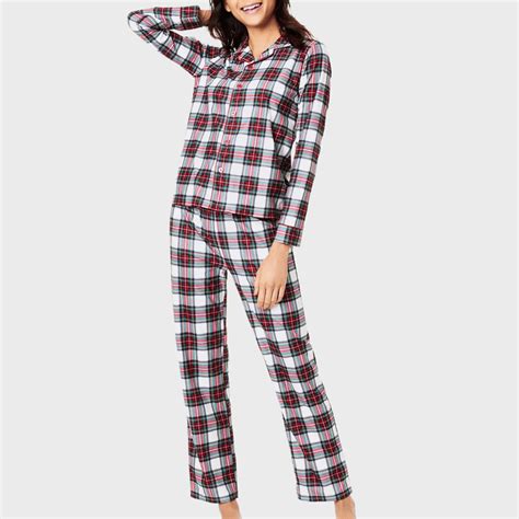 17 Best Womens Flannel Pajamas 2022 — Warmest Pajamas For Women