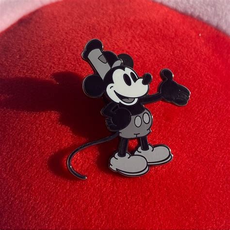 Vintage Steamboat Willy Mickey Mouse Collectible Pin Gem