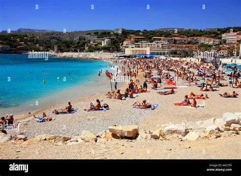 People on the beach Cassis France Stock Photo - Alamy