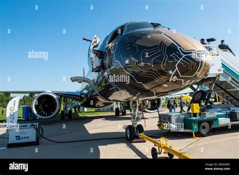 Embraer E195 E2 High Resolution Stock Photography And Images Alamy