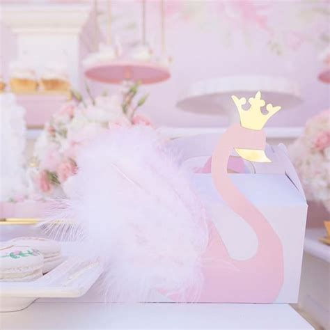 Pretty Swan Themed Birthday Party - Pretty My Party