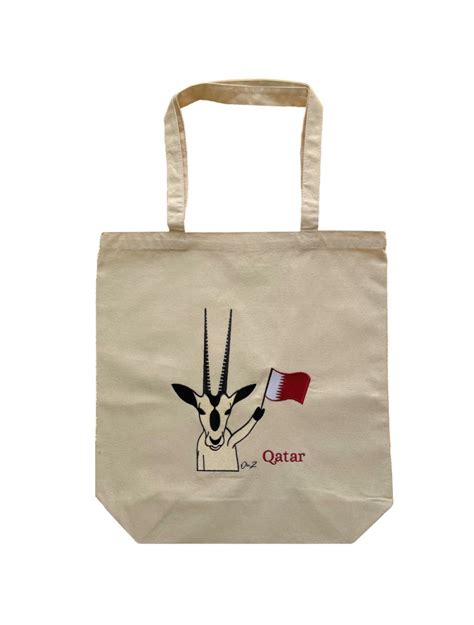 Oryx Flag Tote Bag by Memoirs of Qatar | Buy now on IN-Q Online