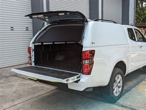 Isuzu D Max Mk On Sjs Solid Sided Hardtop King Extra Cab