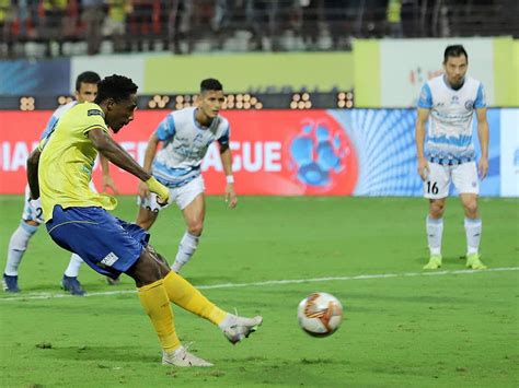 Messi Bouli ISL Messi Bouli Turns Saviour For Kerala Blasters Again