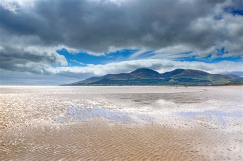 10 Best Beaches in Northern Ireland - Take a Break Away from Belfast on ...