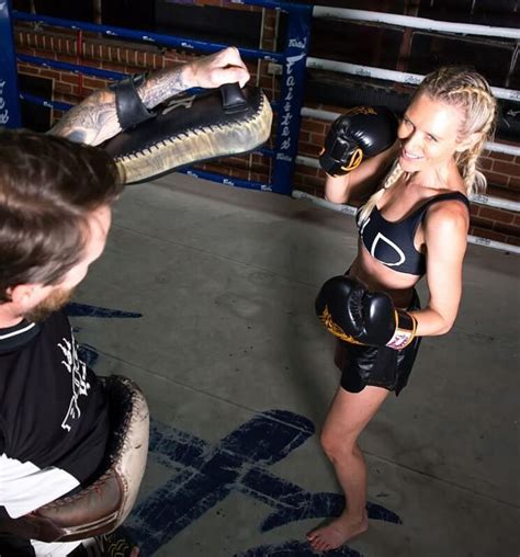 Nicky Whelan Nude Sexy Photos TheFappening