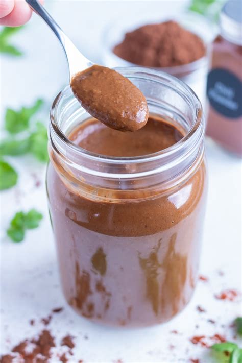 Easy Mole Sauce Recipe (Ready in 20 Minutes!) - Evolving Table