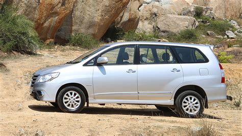 Toyota Innova 2015 25g 8 Seater Price Mileage Reviews