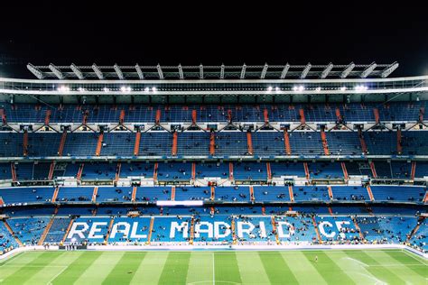 Luggage Storage Santiago Bernabéu From 3 15 Bag Locker Alternative