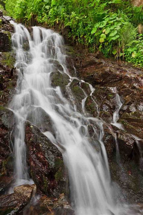 9 Famous Waterfalls Near Sakleshpur: Best Time to Visit and How to Reach